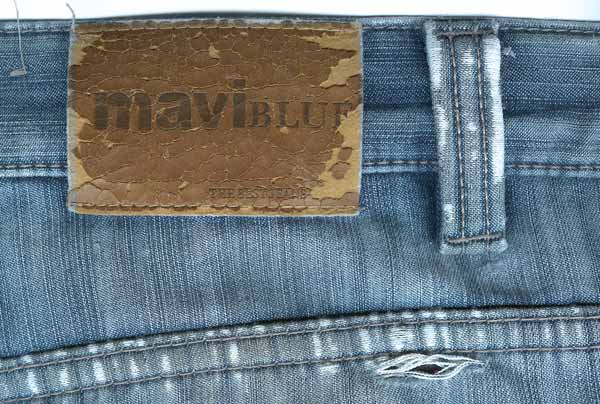 Жакрон на джинсах Mavi Blue, The Best Jeans из Турции Жакрон на джинсах Mavi Blue, The Best Jeans из Турции