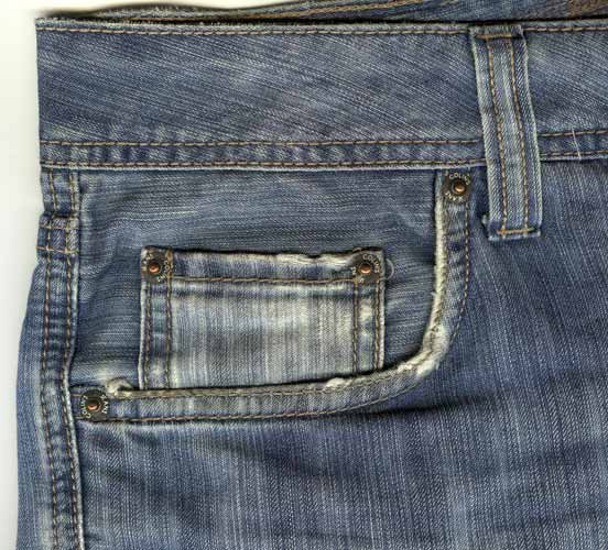 Colin’s Jeans 45 David Elfie классические заклепки на карманах джинсов Colin’s Jeans 45 David Elfie классические заклепки на карманах джинсов